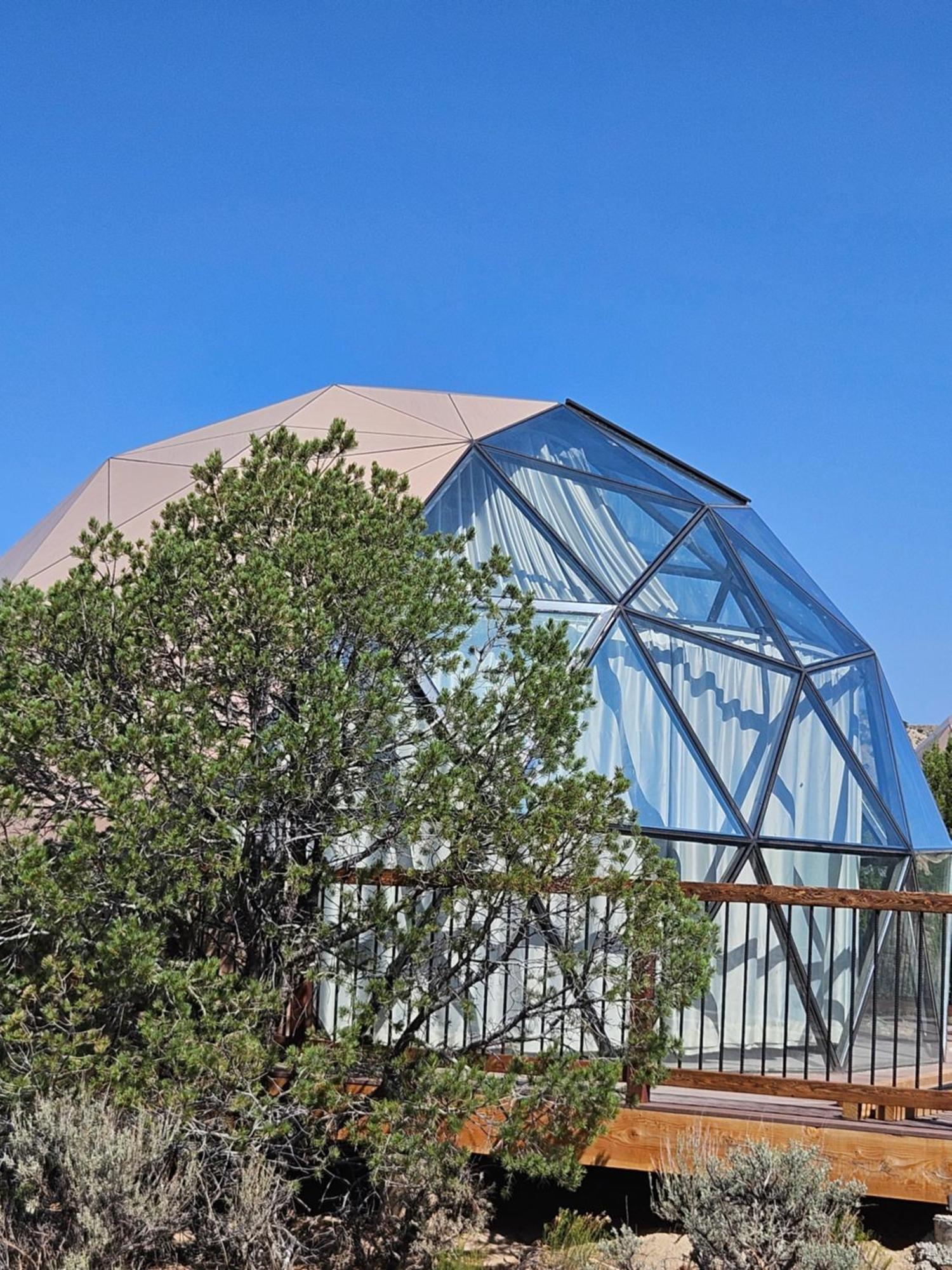 Clear Sky Resorts - Bryce Canyon - Unique Stargazing Domes Cannonville Esterno foto