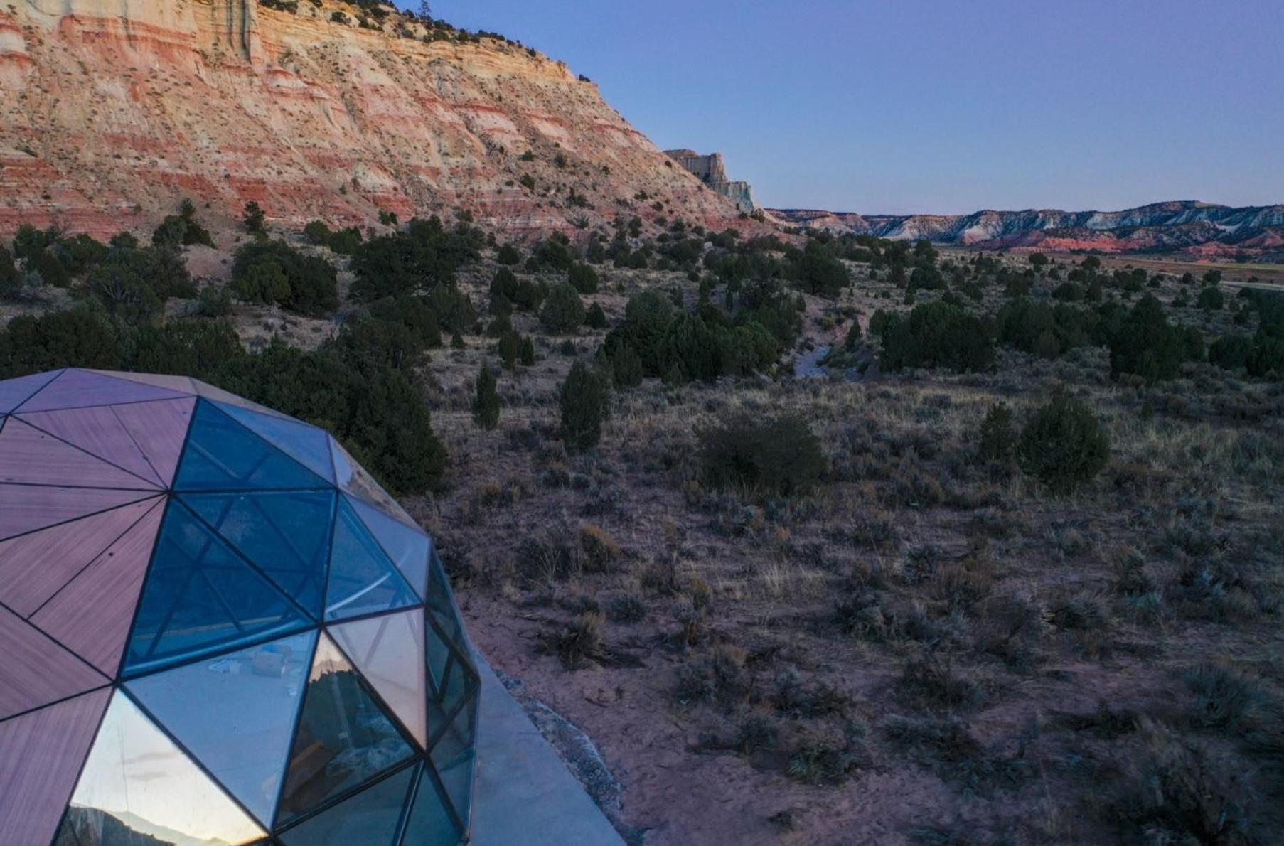 Clear Sky Resorts - Bryce Canyon - Unique Stargazing Domes Cannonville Esterno foto